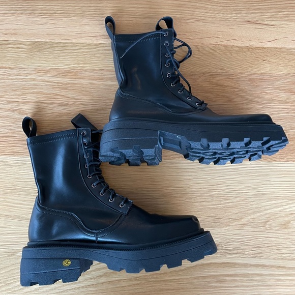 Combat Boots - Picture 7 of 7